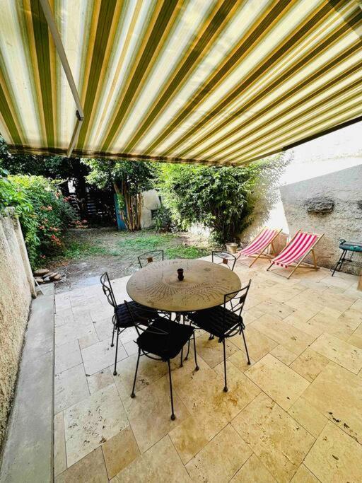 Ferienhaus Maison De Avec Jardin Avignon